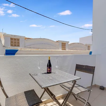 Little House In Centre Of Holiday home Alvor
